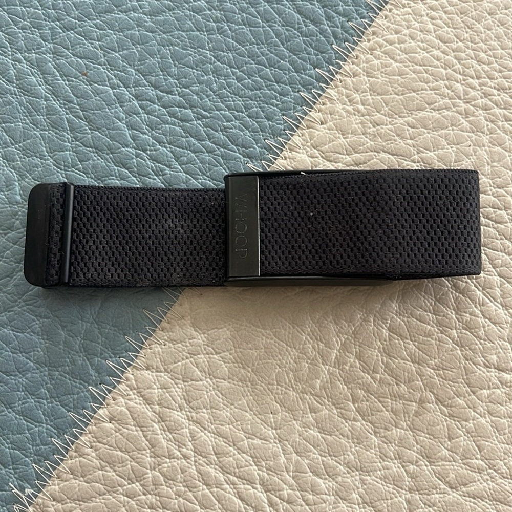 Black whoop knit band